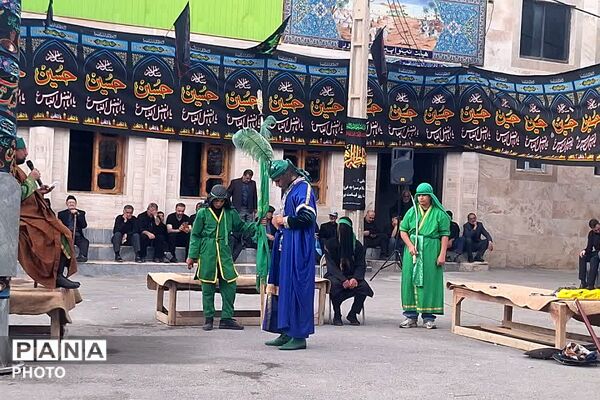 طنین نوای «یا حسین (ع)» در فیروزکوه؛ تعزیه‌خوانی سنتی در سوگ سید و سالار شهیدان