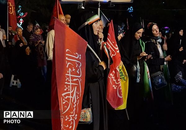 از ماتم صفر تا میدانِ ماندن؛ غرفه ها برپاست،جمعیت در جای خود