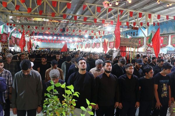 مراسم تشییع پیکر مطهر شهیدان حسن شریفی  و  محمد شاهوردی در ملارد  برگزار شد