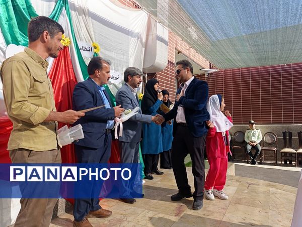 تقدیر از مدافعان نظم و امنیت  