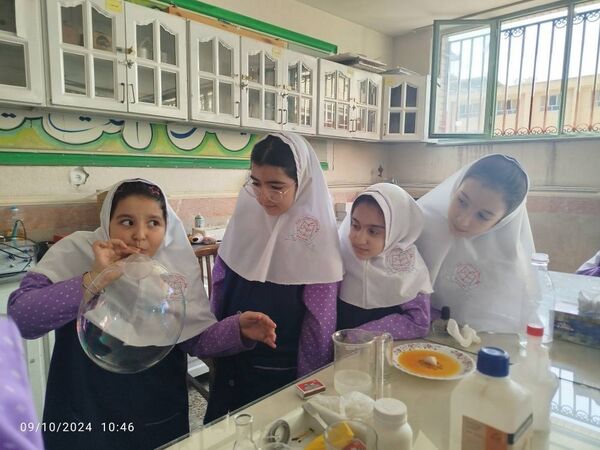 برگزاری کارگاه آموزشی مدرسه علوم تجربی ویژه دانش‌آموزان ابتدایی در پژوهشسرای دکتر حسابی شهرقدس