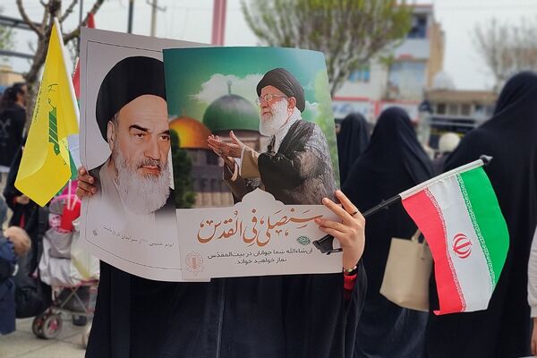حضور پرشور مردم و مسئولان رباط کریم در راهپیمایی روز قدس