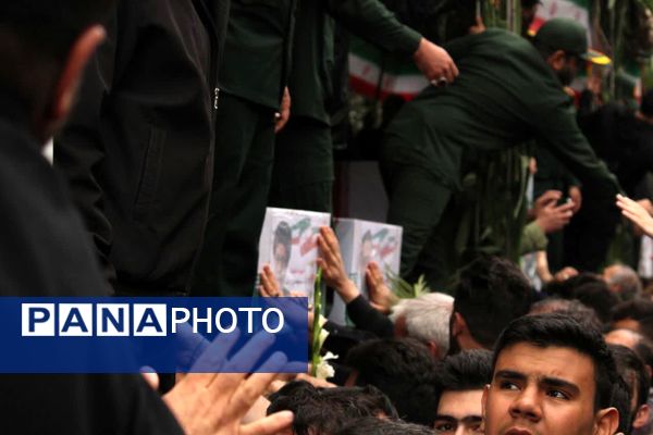 مراسم تشییع شهدای خدمت در تبریز 