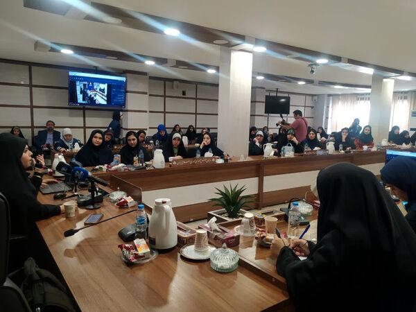 حضور خبرنگاران پانا استان قم در دوره آموزشی نوراوی مهر