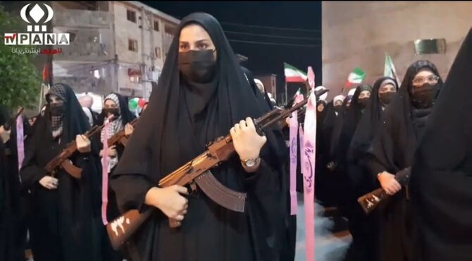 رژه دختران جان فدای شهرستان کردکوی
