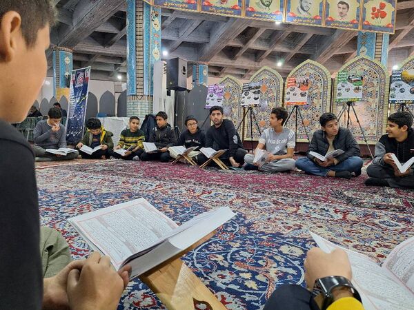میقات الصالحین در نماز جمعه شهرستان قدس