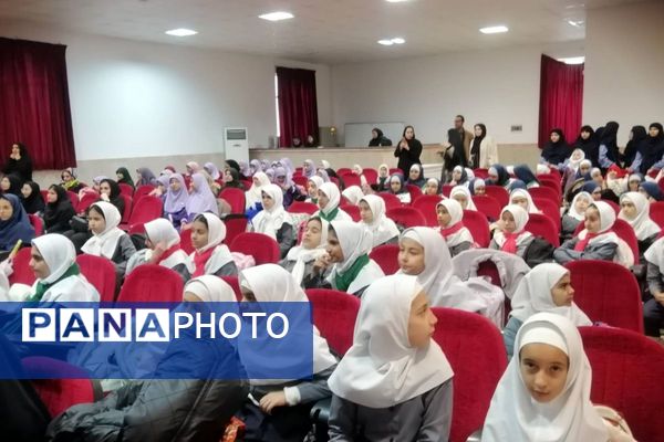 جشنواره دانش‌آموزی سرود در هنرستان سعادت پردیس 