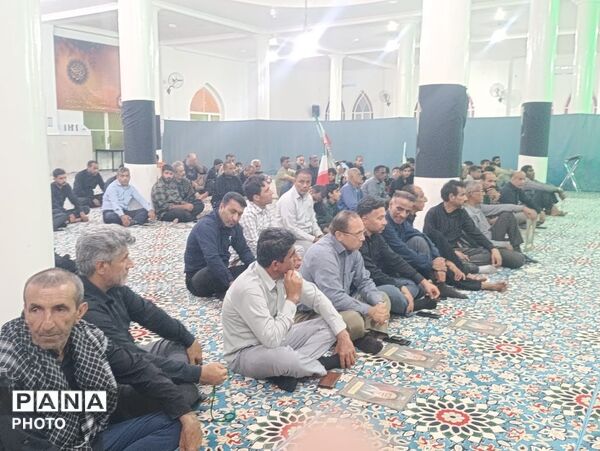  آیین بزرگداشت «امام شهید امت» و تکریم خانواده‌های شهدا در سندرک