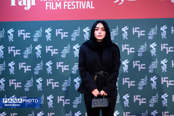 نشست نقد و بررسی فیلم «بیلبورد» در چهل و چهارمین جشنواره ملی فیلم فجر