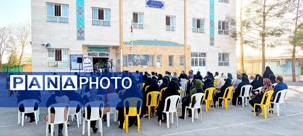 مجمع عمومی انجمن اولیا و مربیان دبیرستان میثاق کاشمر