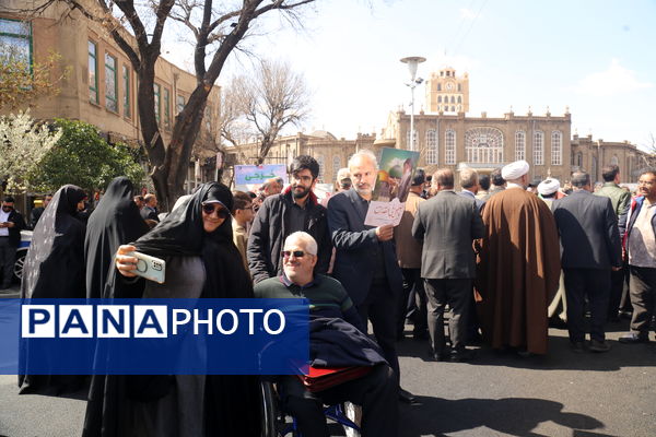 طنین شور قدسی در تبریز