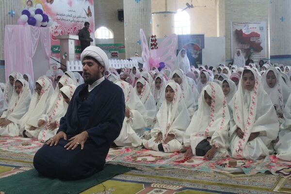 جشن تکلیف ۶۰۰ دختر کهنوجی  