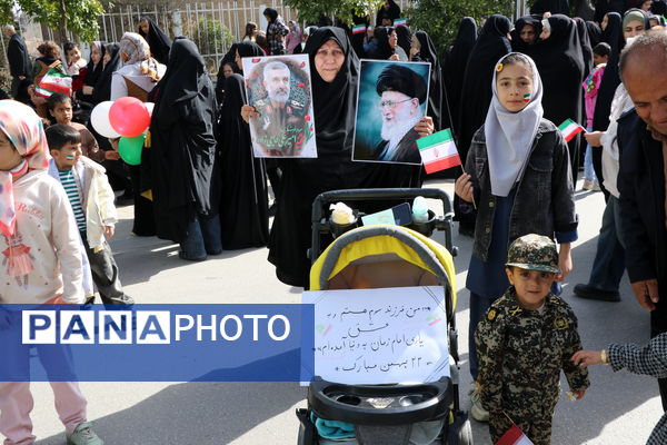 حضور آگاهانه مردم شهرستان کوار در راهپیمایی ۲۲ بهمن