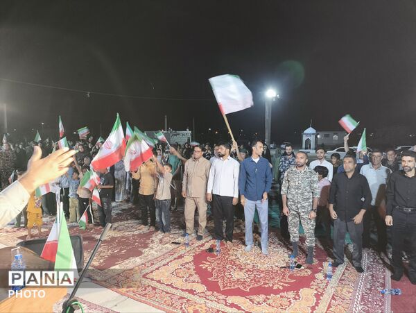 اجتماع پرشور مردم بنهکان (سندرک)؛ تجدید بیعت با رهبری و حمایت از نیروهای مسلح