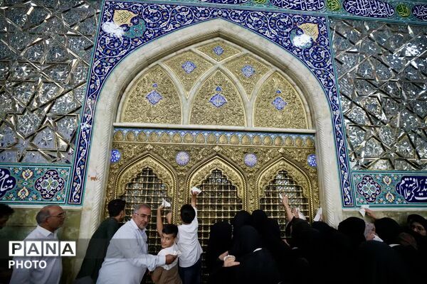 آیین غبارروبی حرم حضرت معصومه(س) با حضور اصحاب رسانه