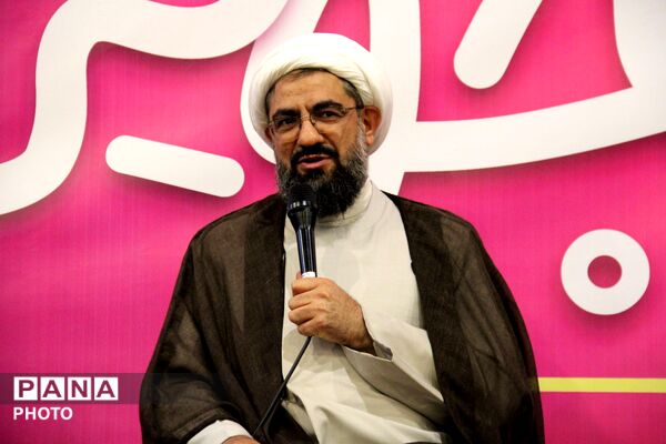 جشن بزرگ ازدواج دانشجویی در همدان