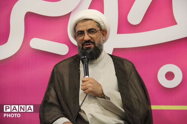 جشن بزرگ ازدواج دانشجویی در همدان