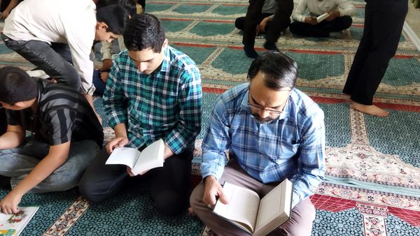 انس با قرآن در دبیرستان شاهد ابوذر غفاری 