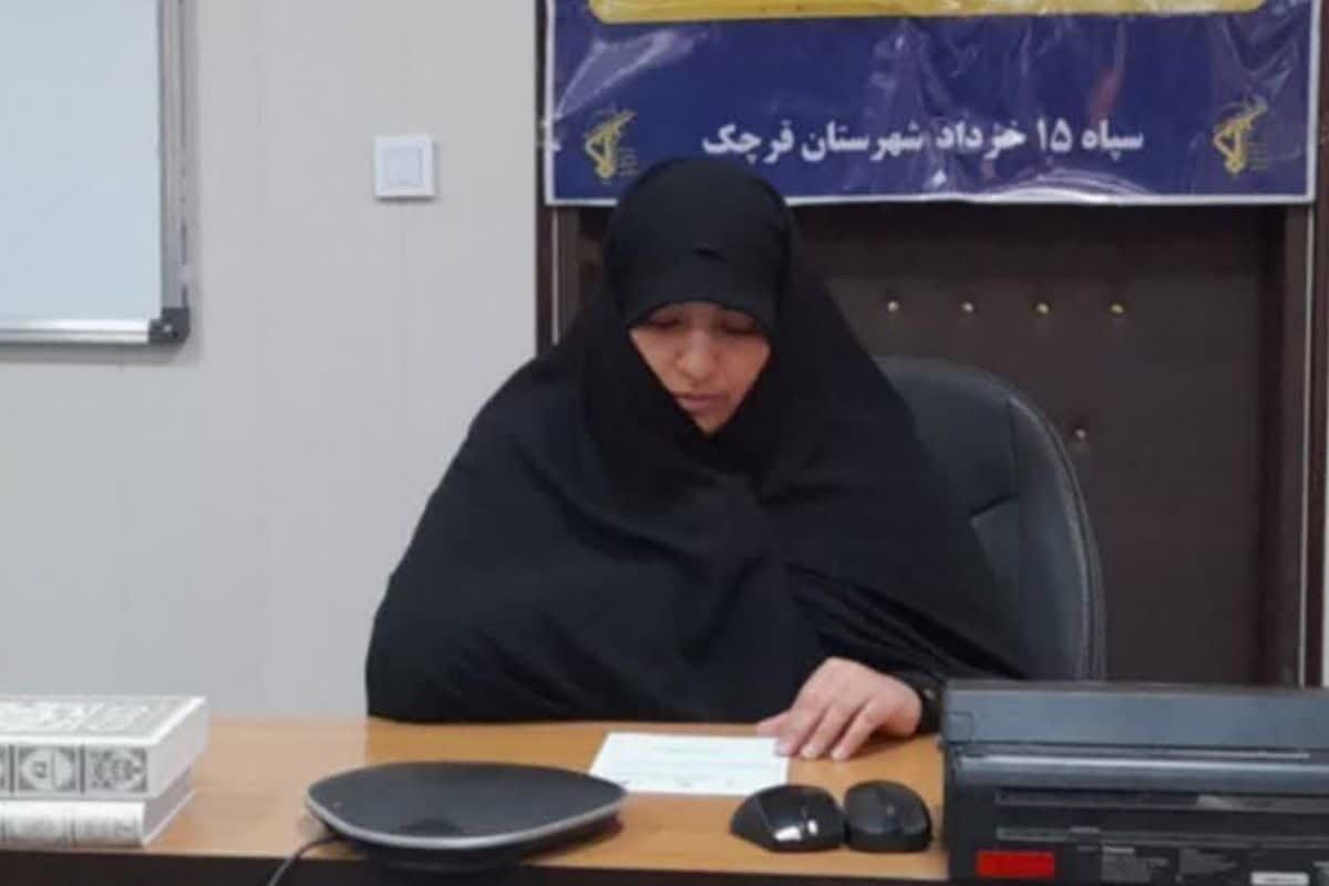 بانوان، پیشگامان فرهنگ‌سازی بسیجی هستند
