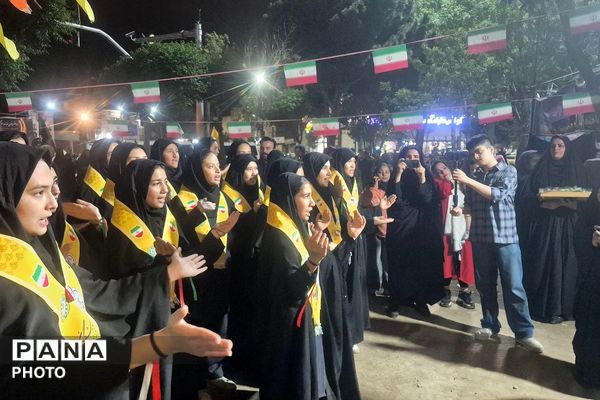 بازدید رئیس سازمان دانش‌آموزی شهرستانهای استان تهران از غرفه «با انرژی‌ها» منطقه کهریزک