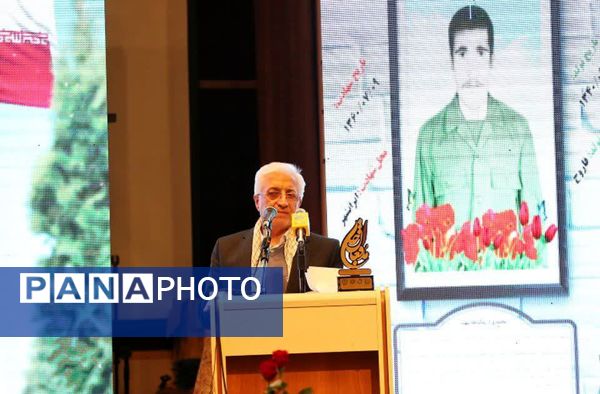 برگزاری همایش بزرگداشت شهدای مبارزه با مواد مخدر در بجنورد