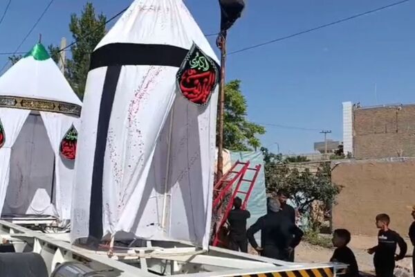 کاروان خودرویی خیمه گاه آل عبا در عزای سیدالشهدا(ع)