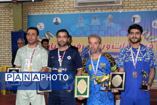 سعدآباد قهرمان مسابقات فوتسال فرهنگیان استان بوشهر 