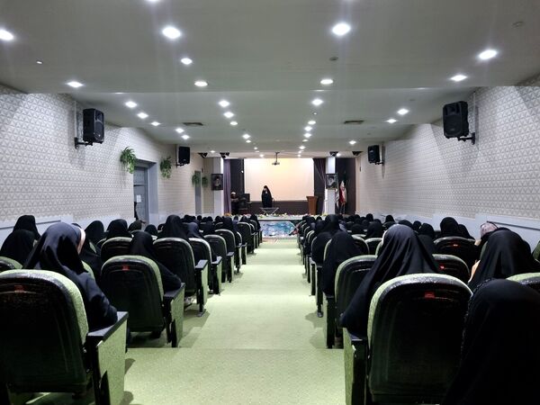 دوره توانمند‌سازی یاوران ولایت استان لرستان 