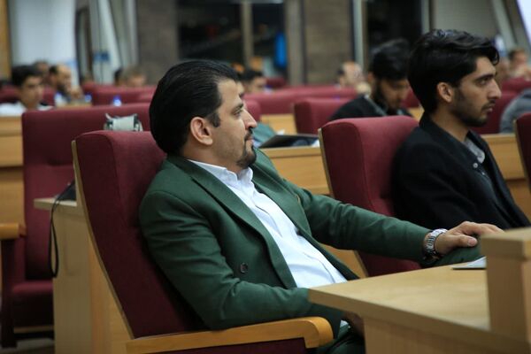 نشست صمیمی مدیران رسانه با استاندار قم
