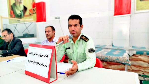 دانش‌آموزان در تریبون آزاد، نقدهای خود را به مسئولان مطرح کردند