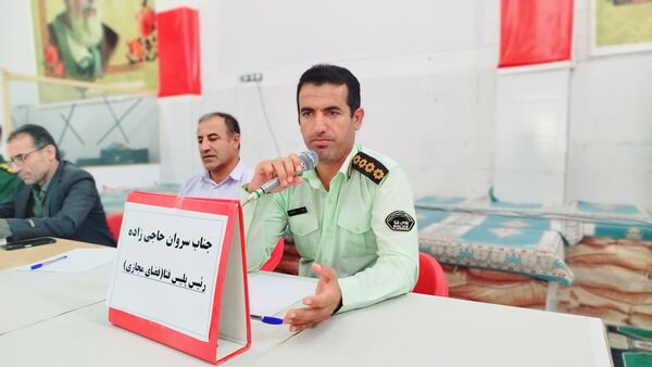 دانش‌آموزان در تریبون آزاد، نقدهای خود را به مسئولان مطرح کردند