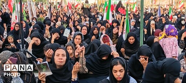 دعای عرفه در گلزار شهدای مدرسه شجره طیبه میناب