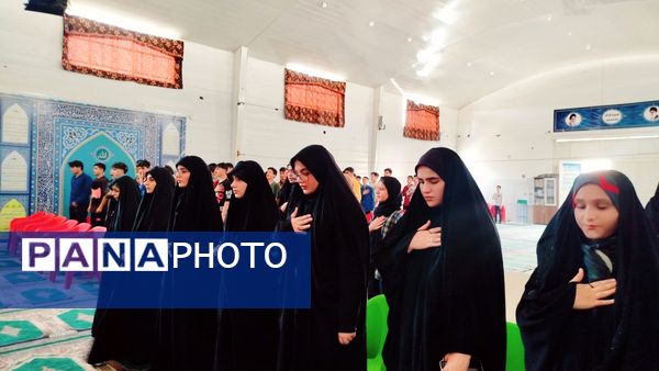 دانش‌آموزان در تریبون آزاد، نقدهای خود را به مسئولان مطرح کردند