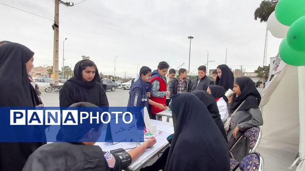 جشن بهار انقلاب در راهپیمایی ۲۲ بهمن در تفت