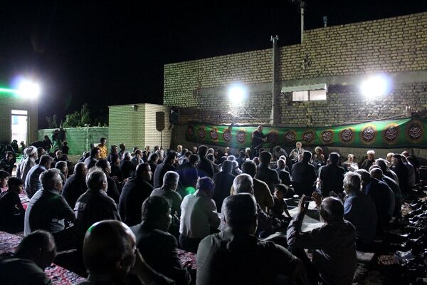 عزاداری دهه دوم محرم در روستای منیر آباد