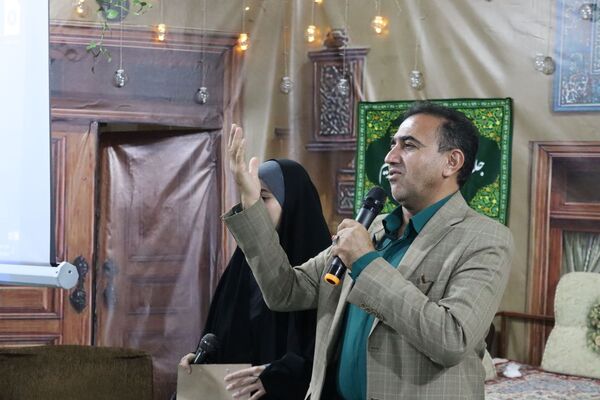 برنامه قرآنی «رواق» میزبان محفلی قرآنی