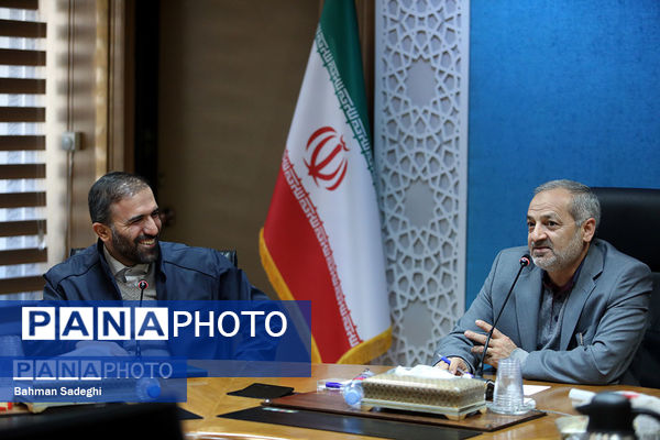 دیدار وزیر آموزش و پرورش با مسئولان اتحادیه انجمن‌های اسلامی دانش‌آموزی سراسر کشور