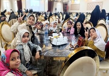 حضور دختران رمیصایی در جشن روز دختر