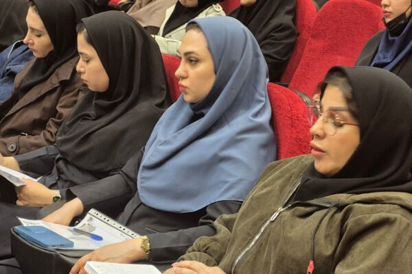 کارگاه سلامت روان مدارس ابتدایی در بهارستان ۲