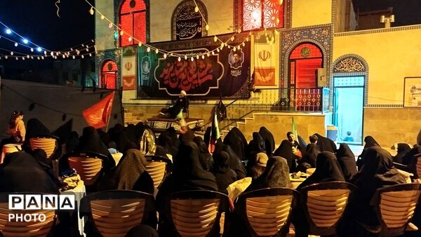 مراسم عزاداری شب هشتم ماه محرم در مسجدالنبی نیم‌ور