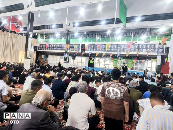 جشن باشکوه عید غدیر با حضور پرشور مردم در حسینیه حیدری فدافن 