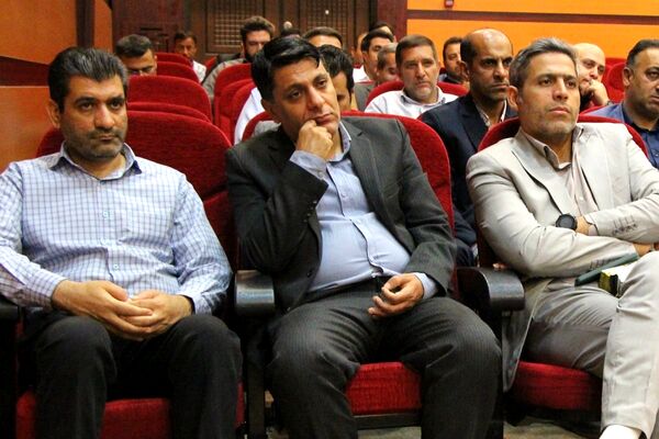 برگزاری جلسه فصلی مدیران در بهارستان دو