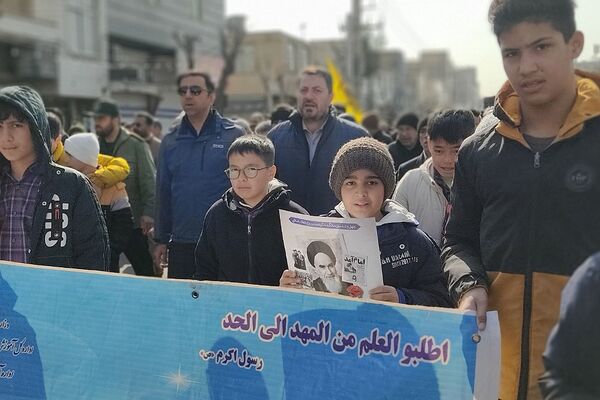 راهپیمایی ۲۲بهمن در کهریزک و باقرشهر