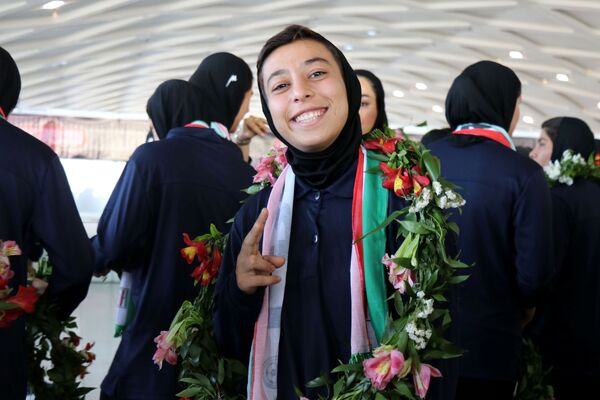 مراسم استقبال از تیم ملی فوتبال بانوان ایران در مشهد 