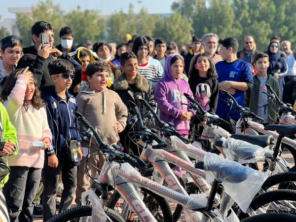 پیاده‌روی خانوادگی در بوشهر