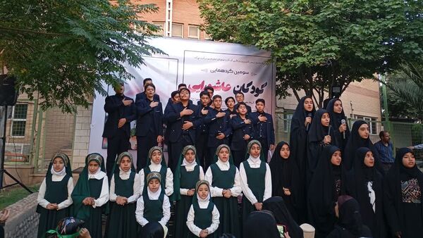مراسم عزاداری شب چهارم محرم در هیات مکتب‌‌‌الزهرا حاجی‌آباد 