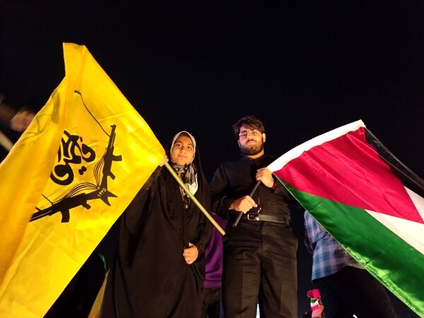 شادی مردم در شاهکار نیروهای سپاه پاسداران 