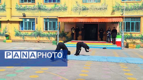 المپیاد ورزشی درون مدرسه ای در دبیرستان شهید قویدل