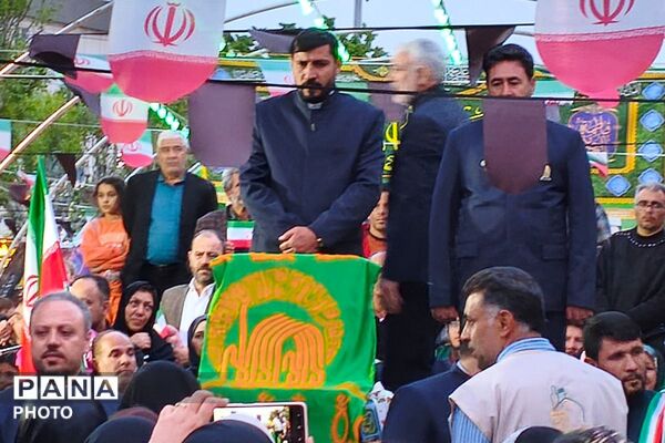 همایش مادر و دختری جان فدا در بهارستان دو