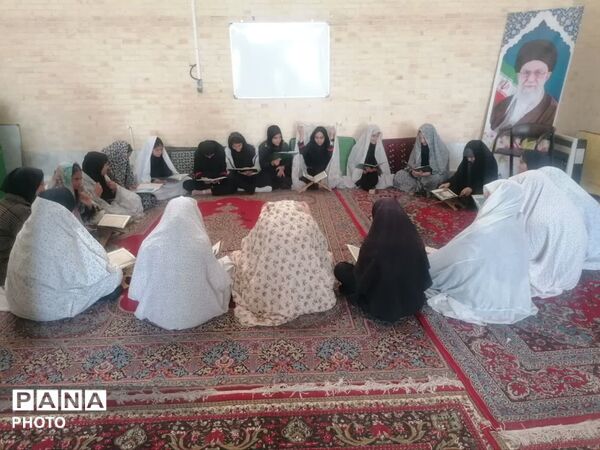 تجلی پیوند مسجد و مدرسه فاطمه الزهرا(س) منطقه نیر
